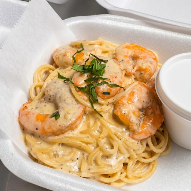 Chicken Alfredo Pasta.